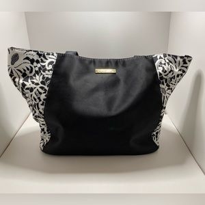 Oscar de la Renta Tote Bag